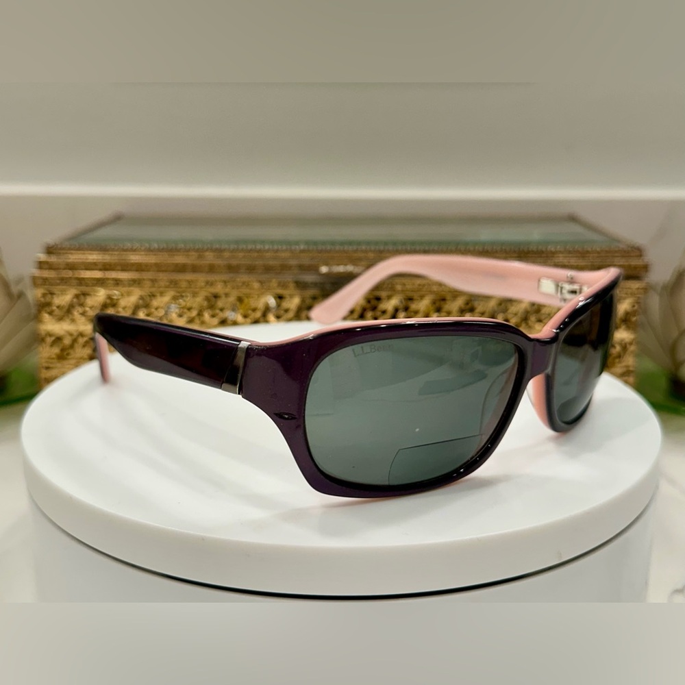 L.L. Bean - Polarized Bifocal Reading Sunglasses, Pink/Purple - UV400 +200 - EUC